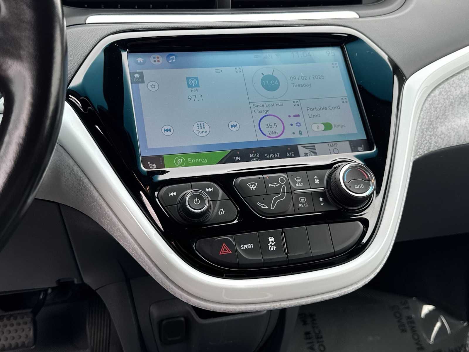 Thumbnail: 2020 Chevrolet Bolt EV - 20