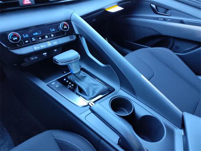 Thumbnail: 2026 Hyundai Elantra - 24