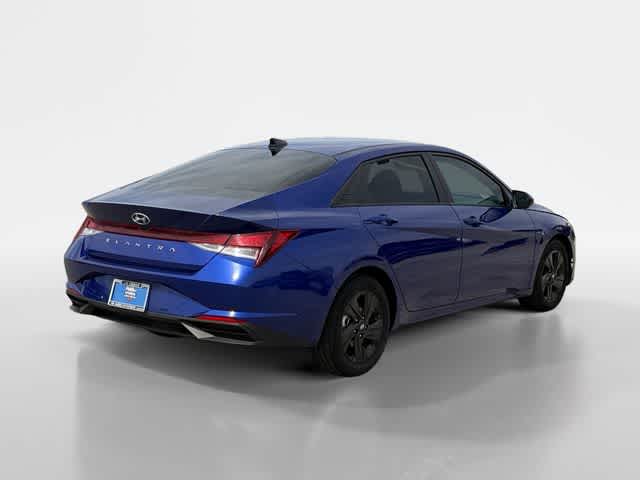 Thumbnail: 2023 Hyundai Elantra - 5