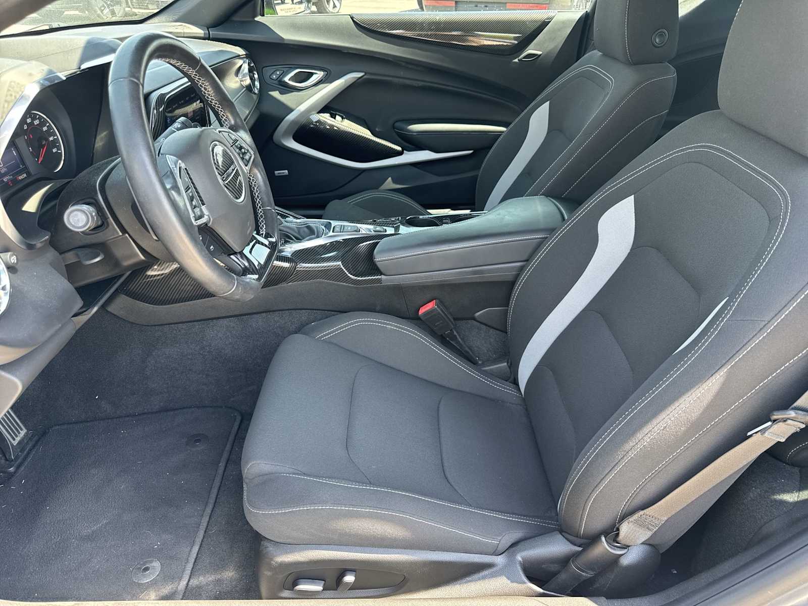 Thumbnail: 2021 Chevrolet Camaro - 17