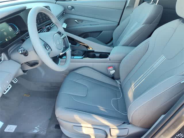 Thumbnail: 2026 Hyundai Elantra - 10