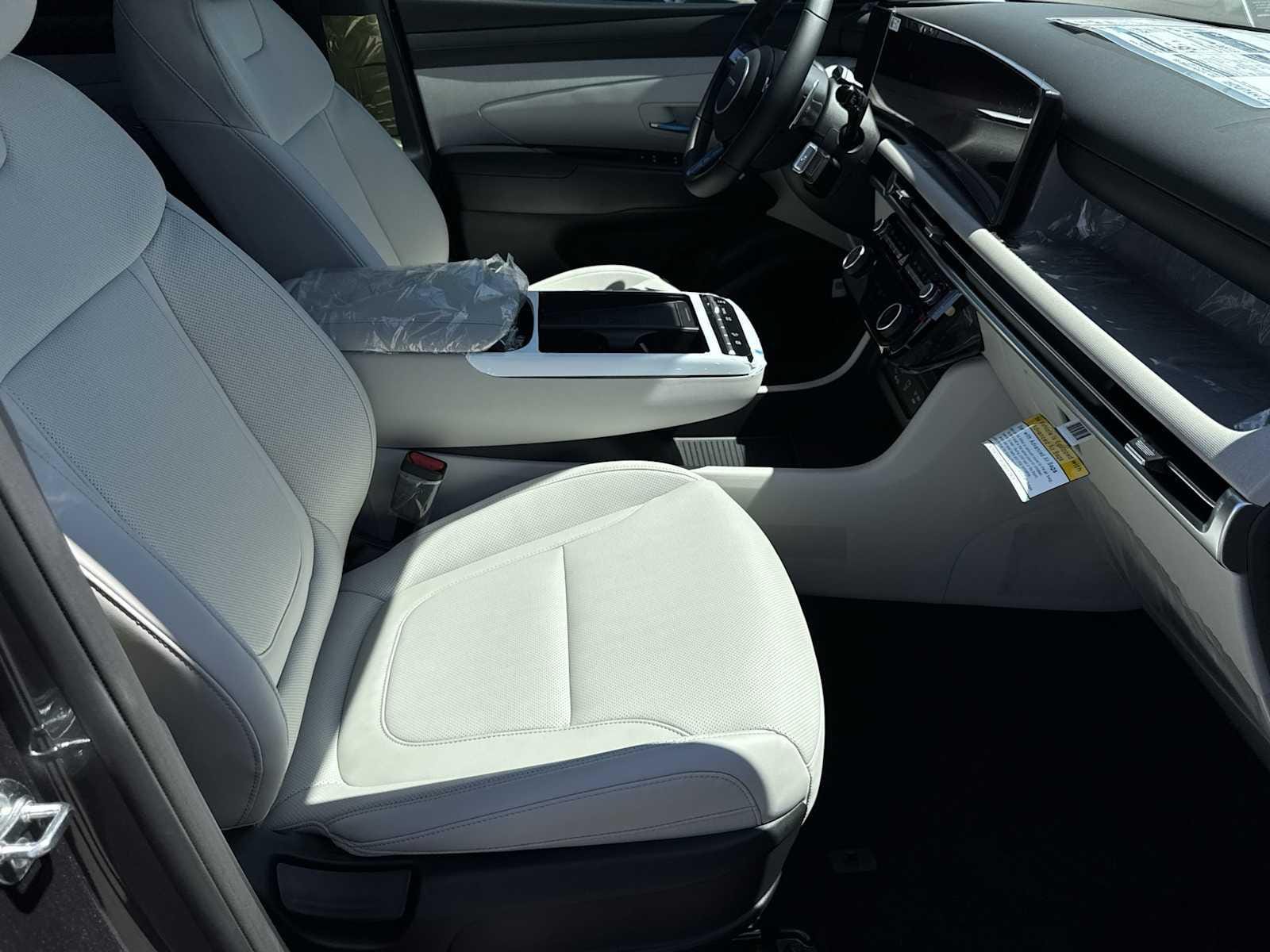 Thumbnail: 2025 Hyundai Tucson - 17