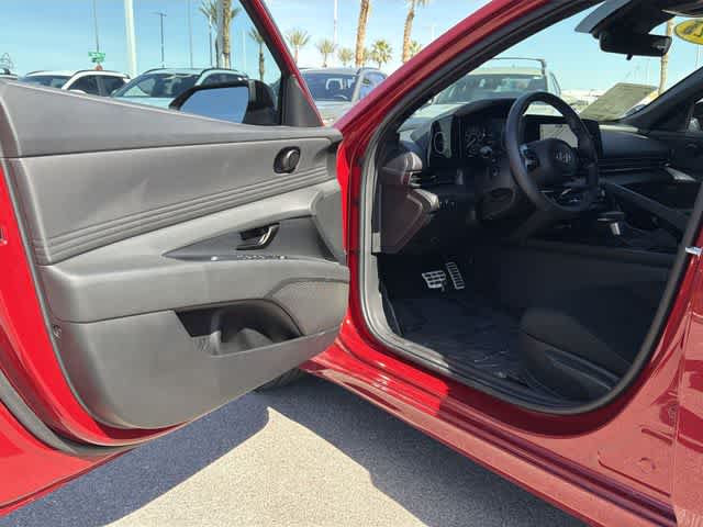 Thumbnail: 2025 Hyundai Elantra - 10