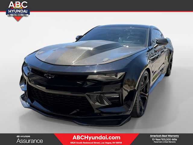 Thumbnail: 2017 Chevrolet Camaro - 1