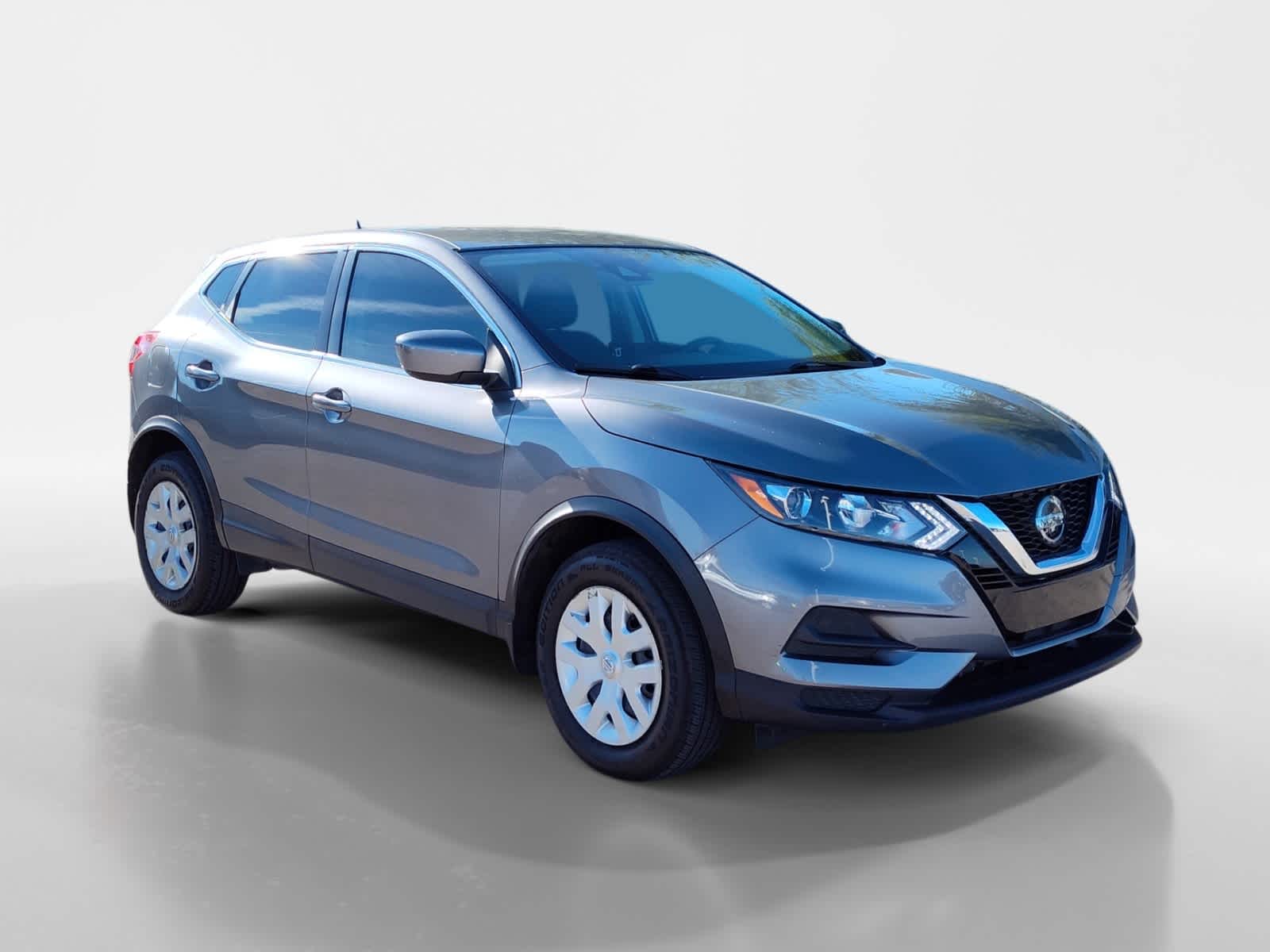 Thumbnail: 2020 Nissan Rogue Sport - 7