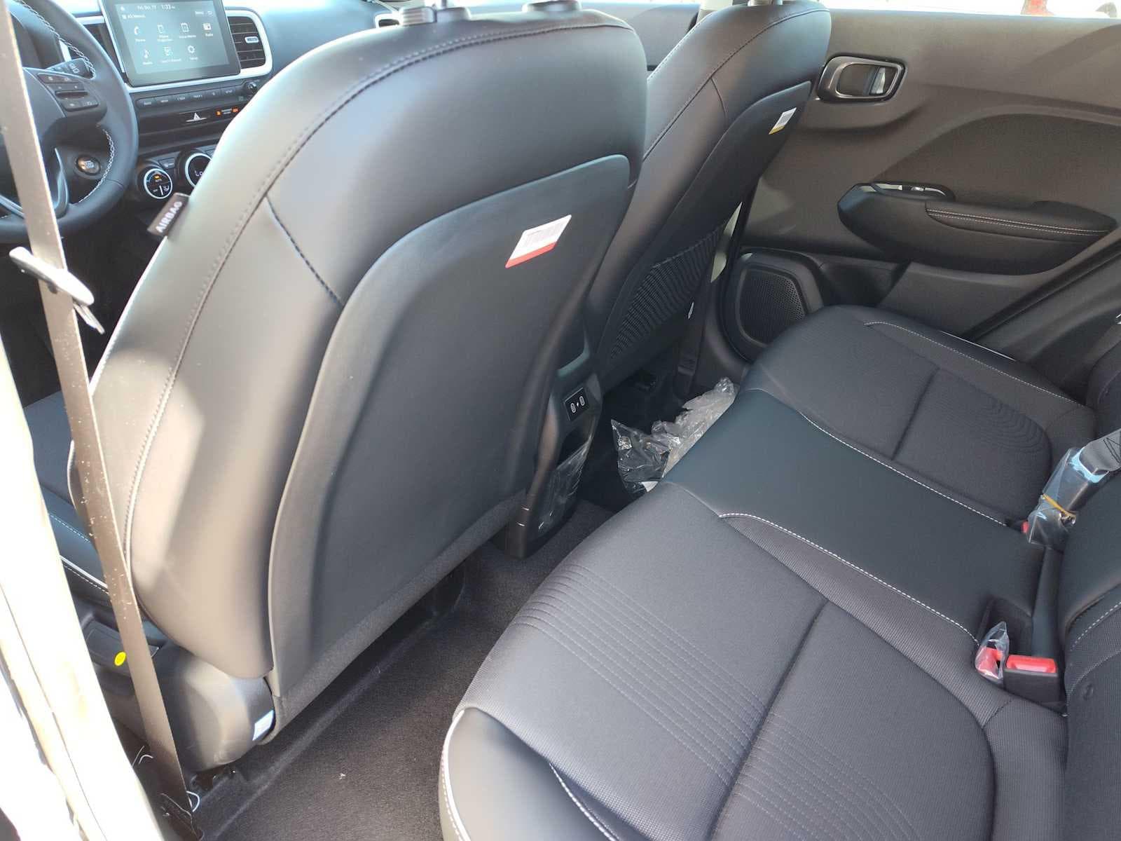 Thumbnail: 2026 Hyundai Venue - 15