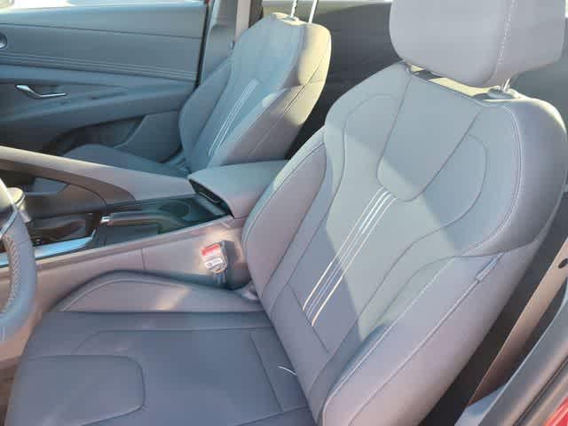 Thumbnail: 2026 Hyundai Elantra - 14