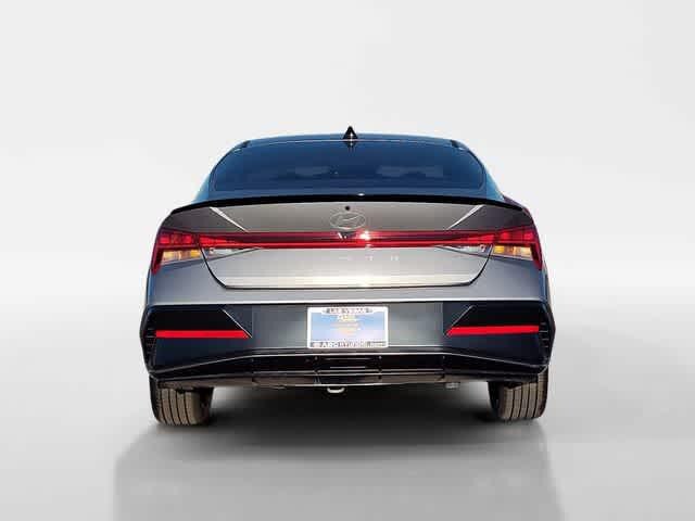 Thumbnail: 2026 Hyundai Elantra - 4