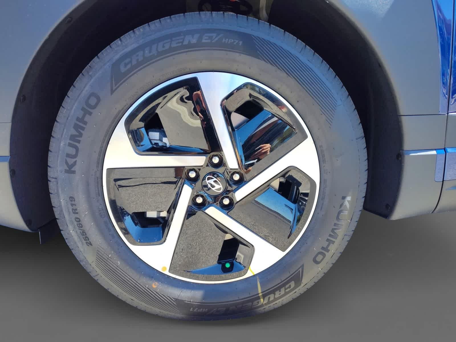 Thumbnail: 2026 Hyundai Ioniq - 9