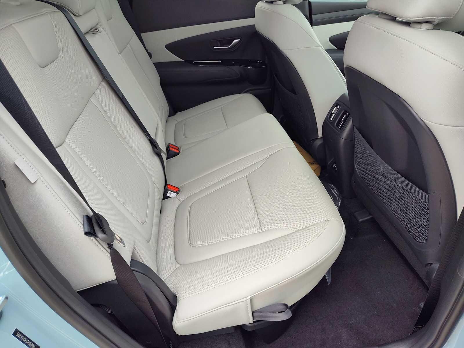 Thumbnail: 2026 Hyundai Santa Cruz - 18