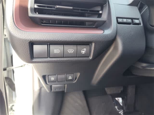 Thumbnail: 2024 Toyota Prius Prime - 15