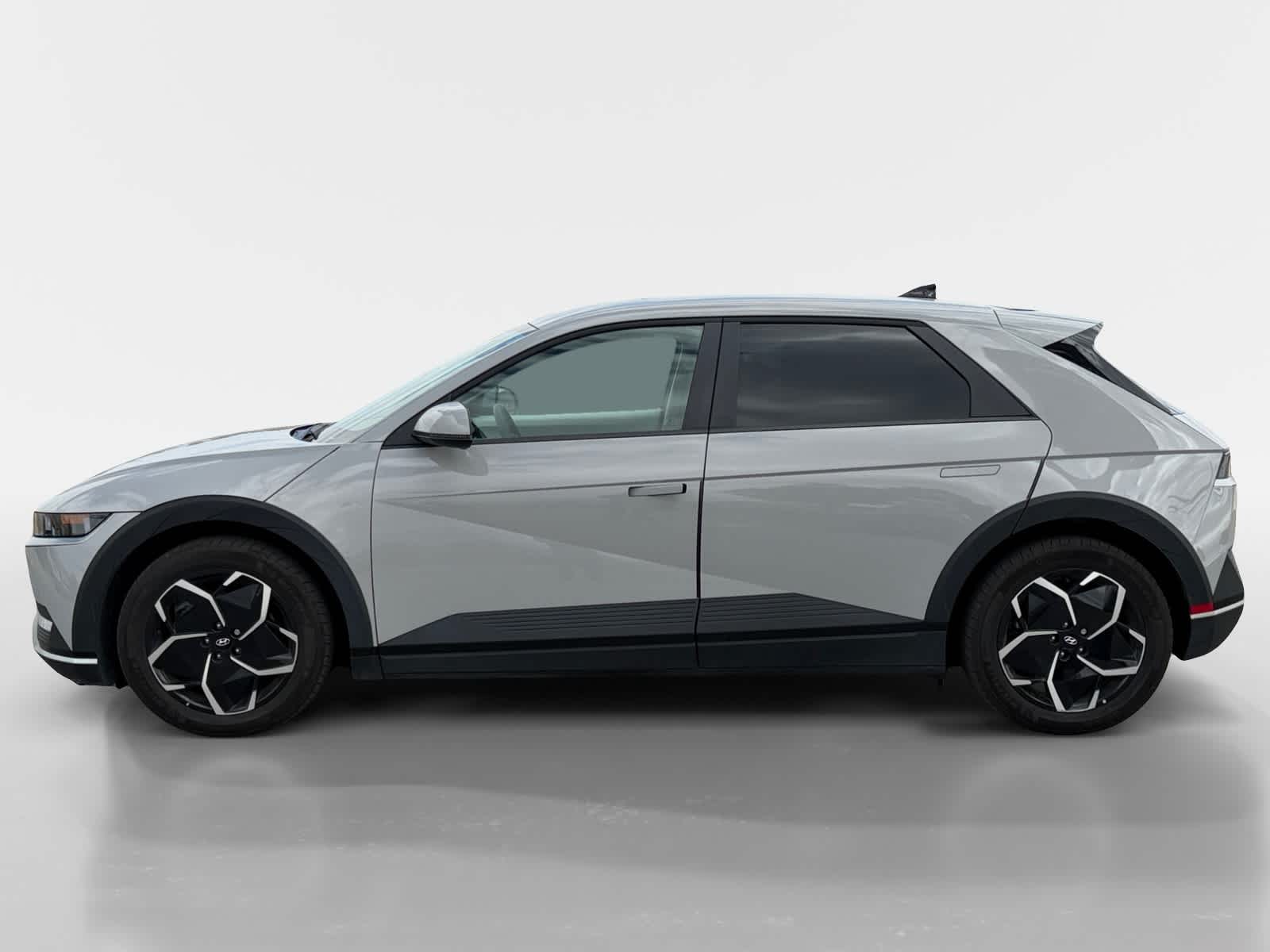 Thumbnail: 2024 Hyundai Ioniq 5 - 2