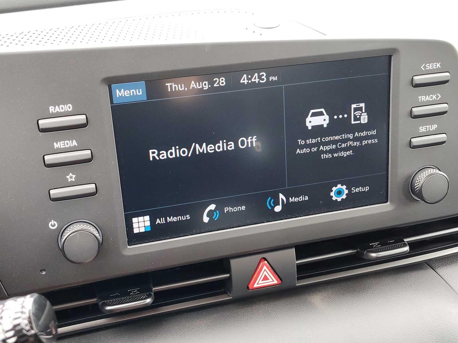 Thumbnail: 2025 Hyundai Elantra - 22