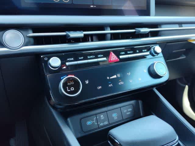 Thumbnail: 2026 Hyundai Santa Cruz - 20