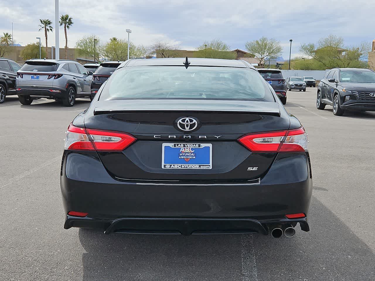 2020 Toyota Camry SE 5