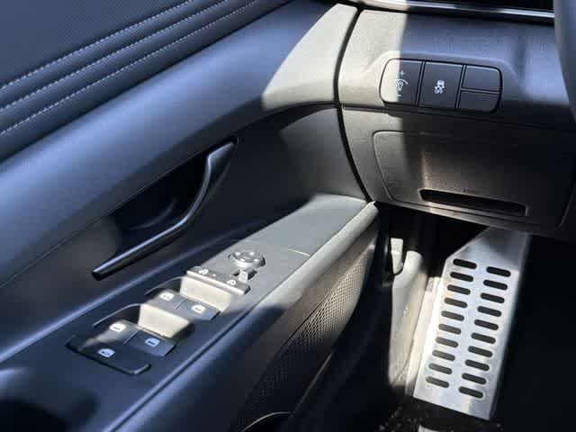 Thumbnail: 2026 Hyundai Elantra - 14