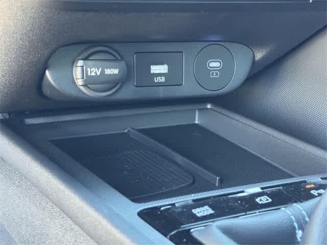 Thumbnail: 2026 Hyundai Elantra - 23