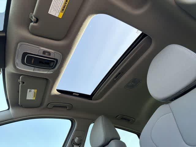 Thumbnail: 2026 Hyundai Elantra - 16