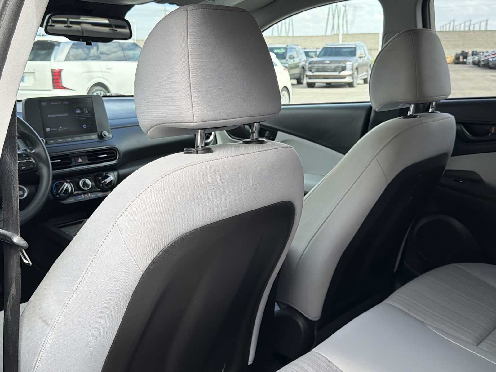 Thumbnail: 2022 Hyundai Kona - 18