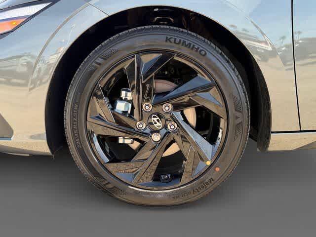 Thumbnail: 2026 Hyundai Elantra - 9