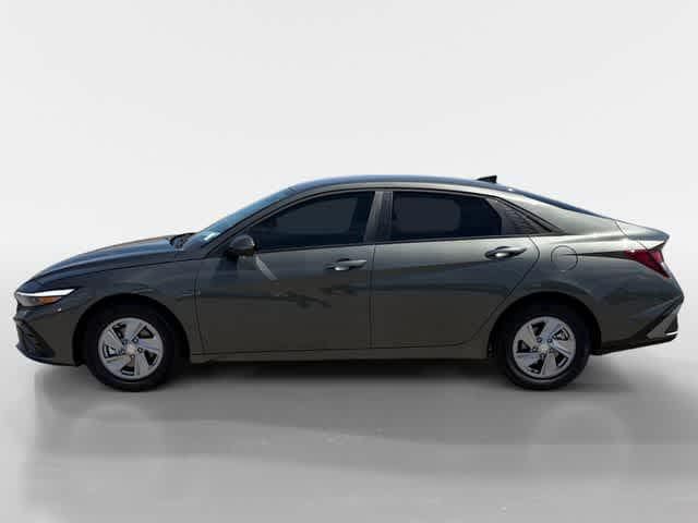 Thumbnail: 2026 Hyundai Elantra - 2