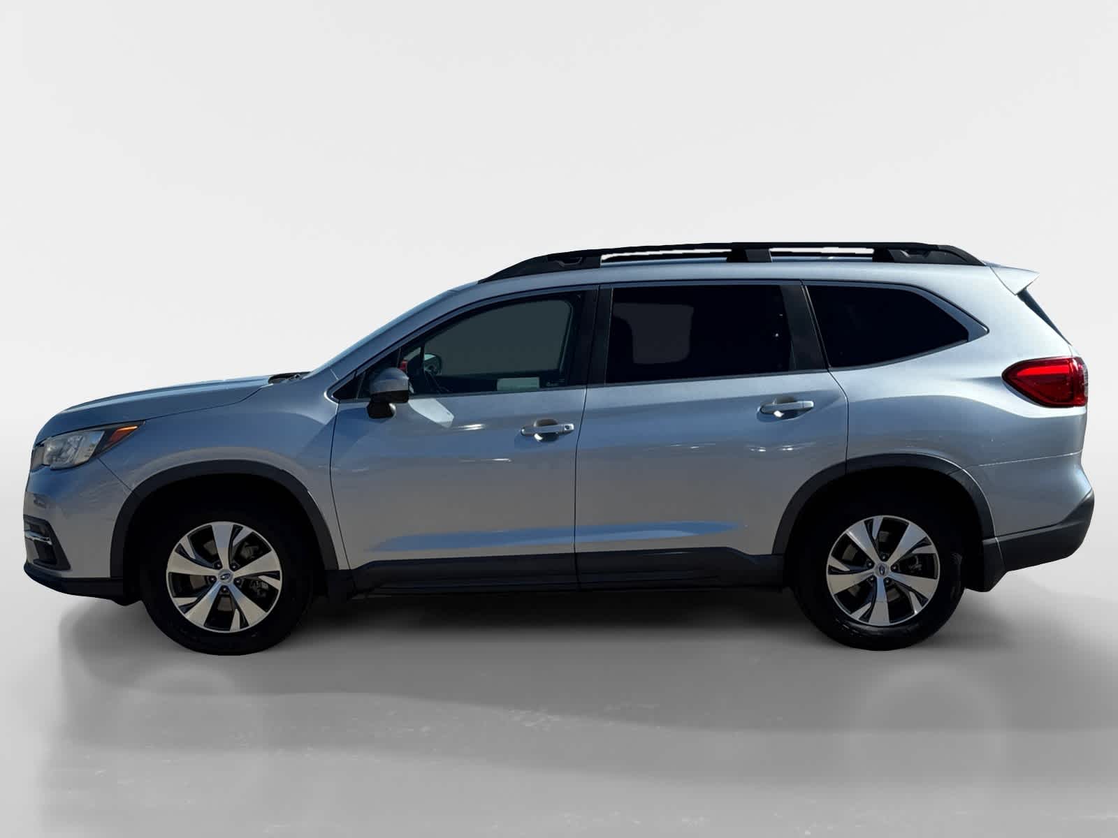 2019 Subaru Ascent Premium photo 2