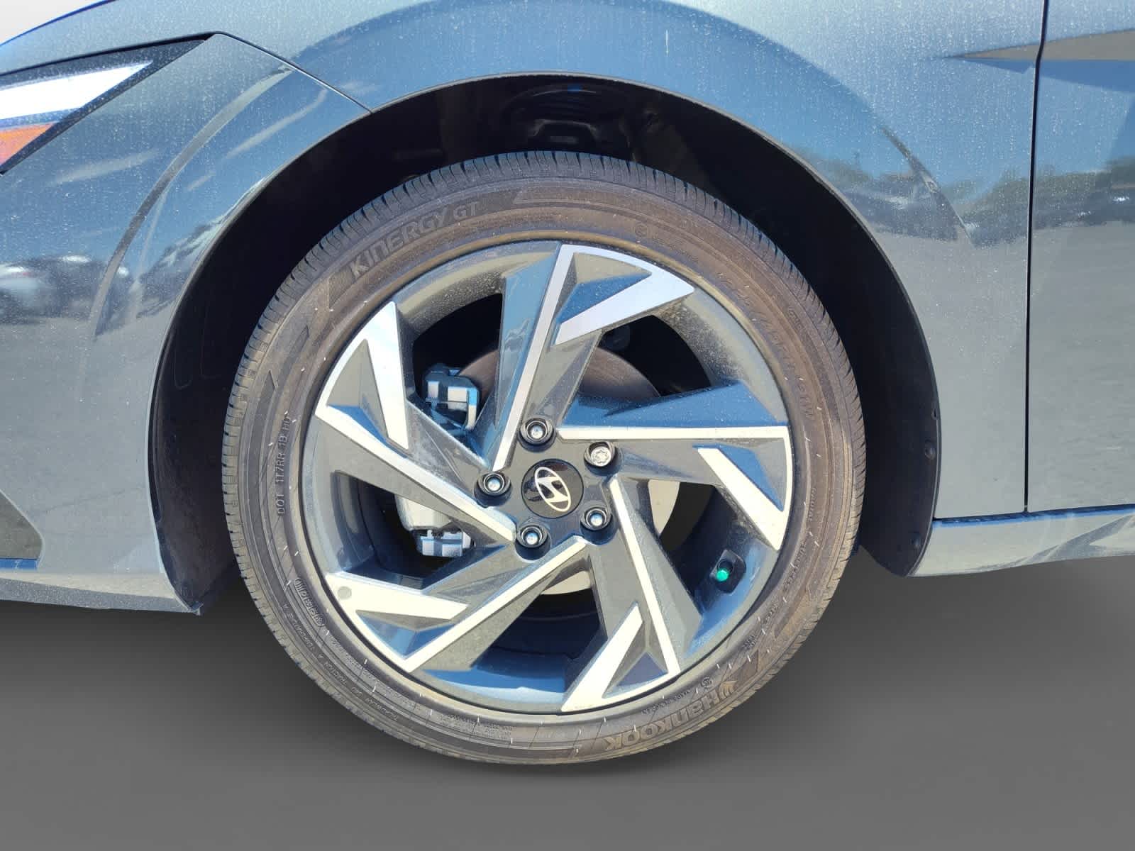Thumbnail: 2024 Hyundai Elantra - 9