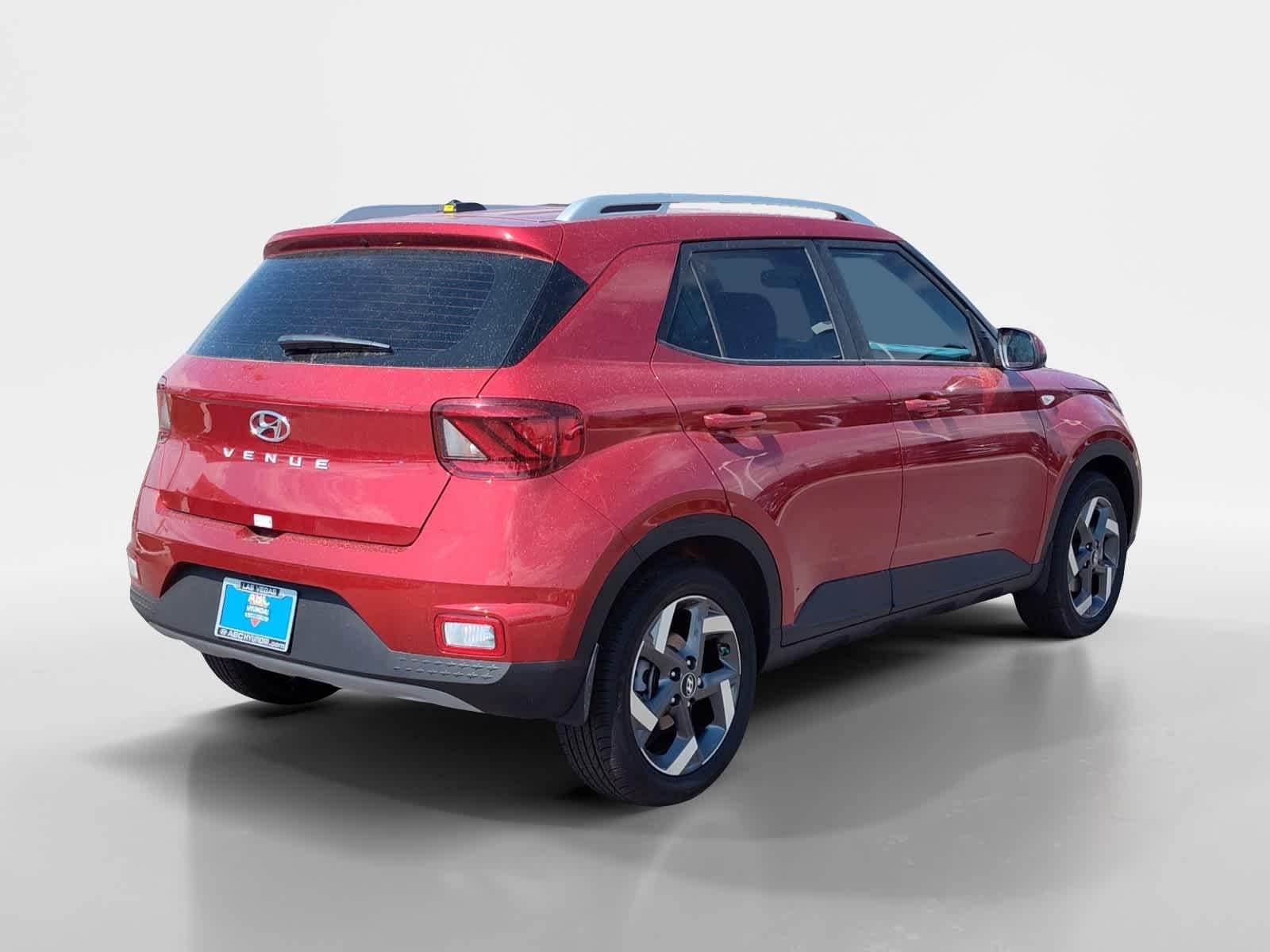 Thumbnail: 2025 Hyundai Venue - 5