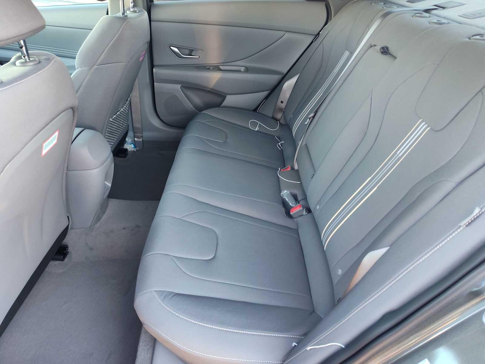 Thumbnail: 2026 Hyundai Elantra - 17