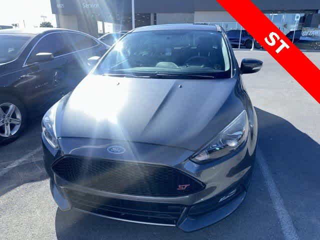 Thumbnail: 2018 Ford Focus - 2