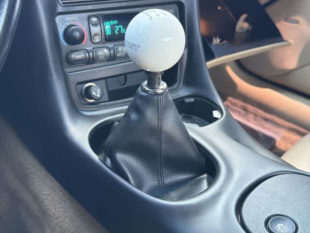 Thumbnail: 1998 Chevrolet Corvette - 22