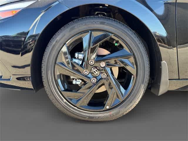 Thumbnail: 2026 Hyundai Elantra - 9