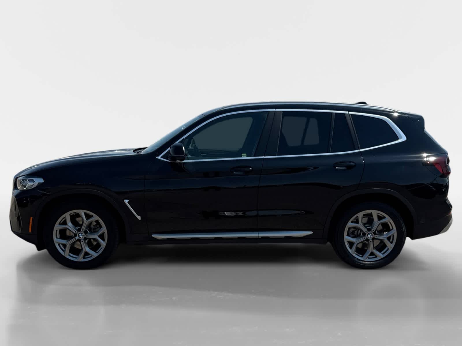 Thumbnail: 2023 BMW X3 - 2