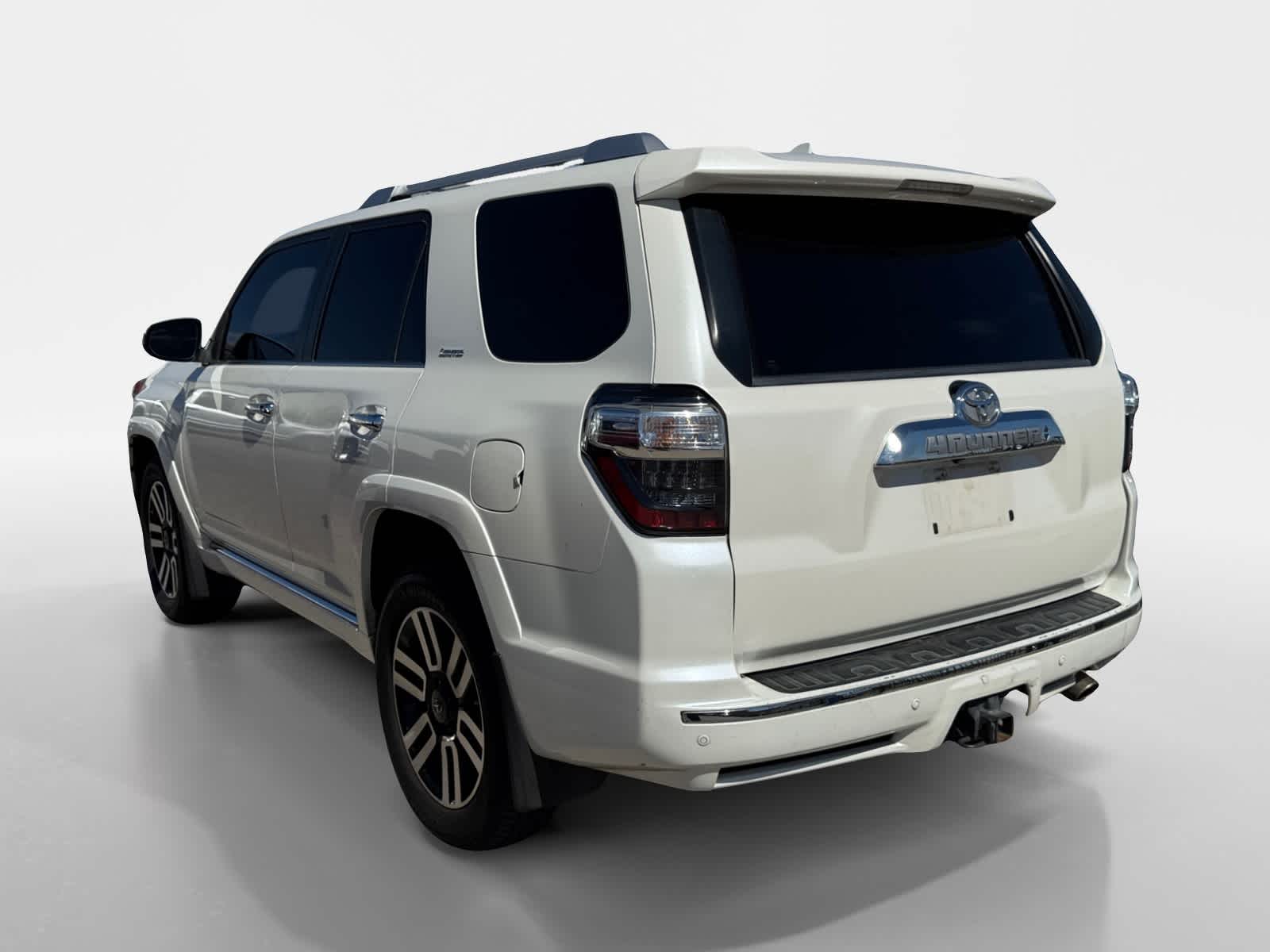 Thumbnail: 2016 Toyota 4Runner - 4