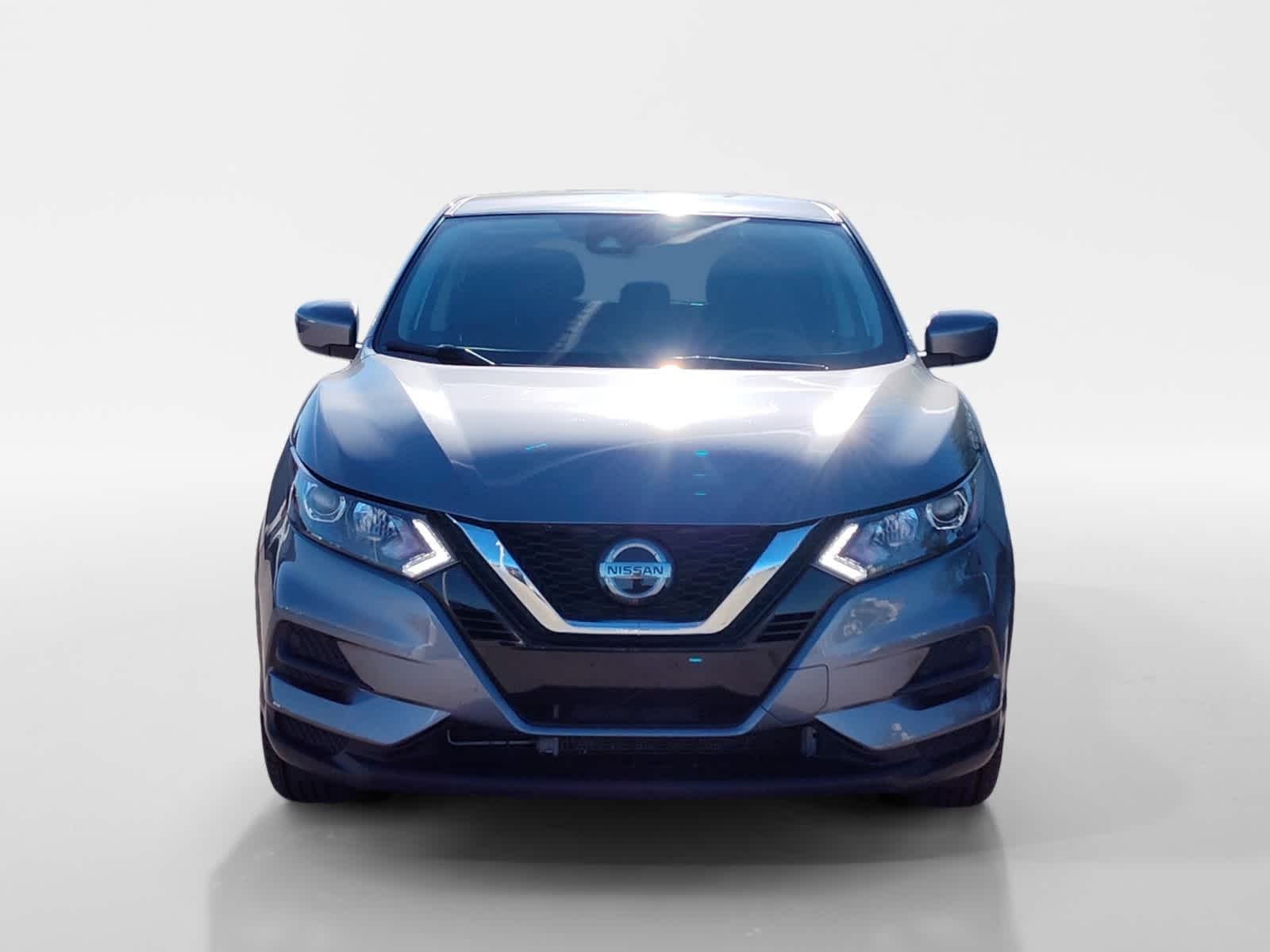 Thumbnail: 2020 Nissan Rogue Sport - 8