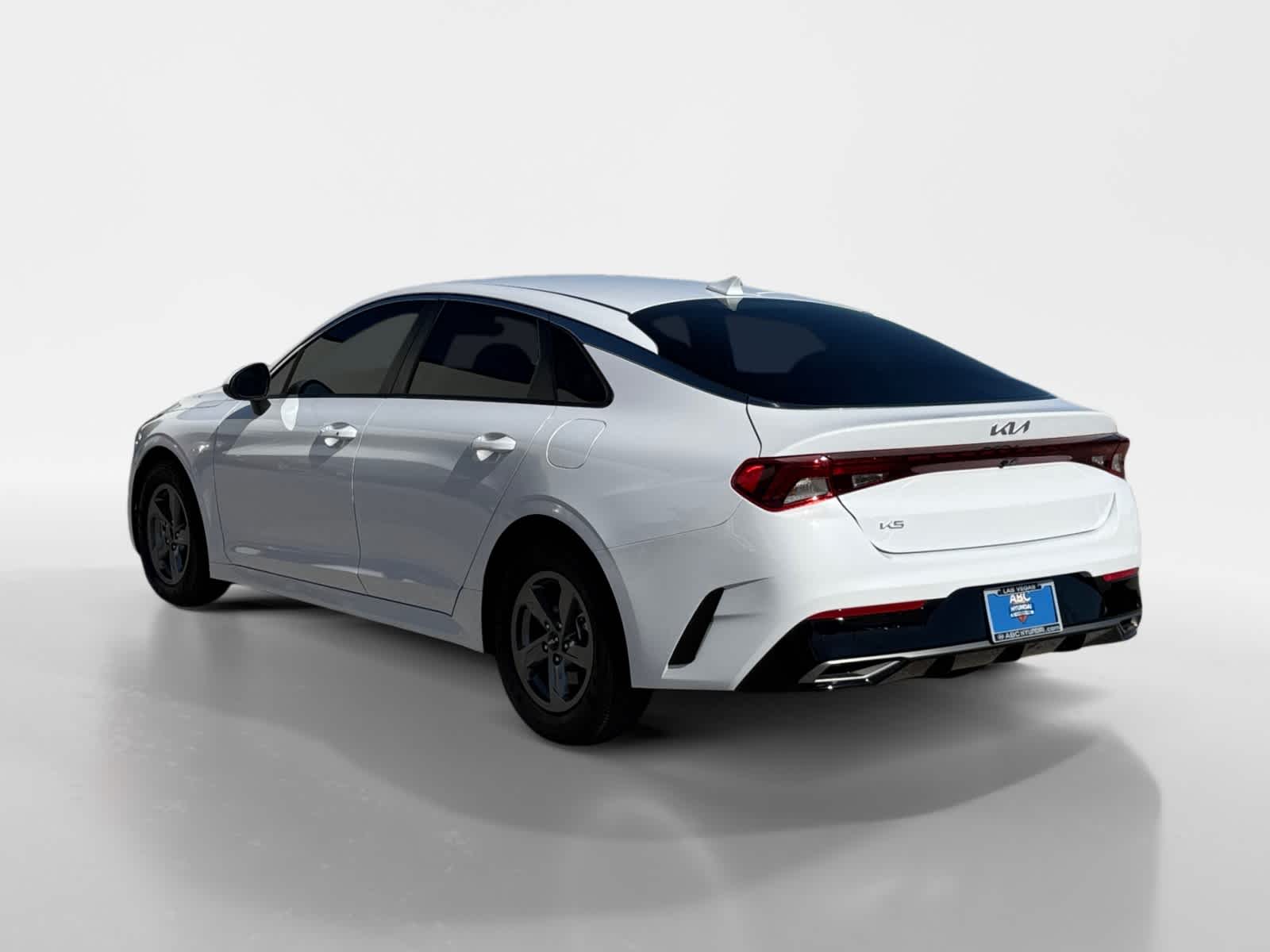 Thumbnail: 2023 Kia K5 - 3