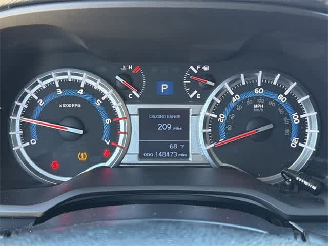 Thumbnail: 2014 Toyota 4Runner - 24