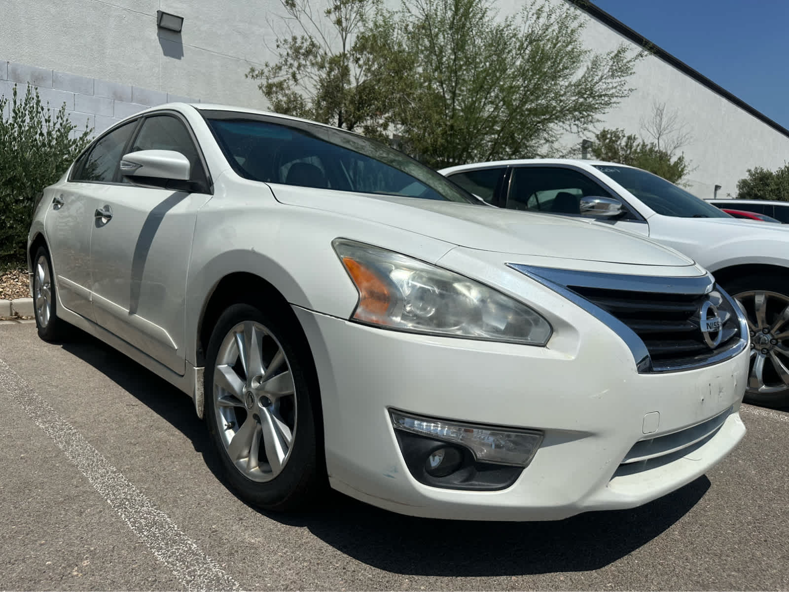 Thumbnail: 2015 Nissan Altima - 6
