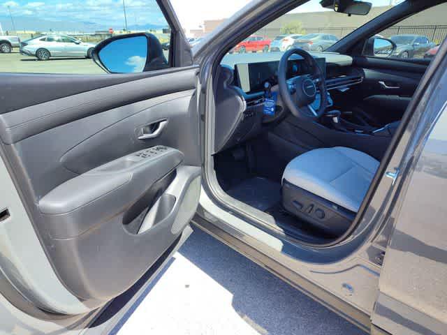 Thumbnail: 2026 Hyundai Santa Cruz - 10