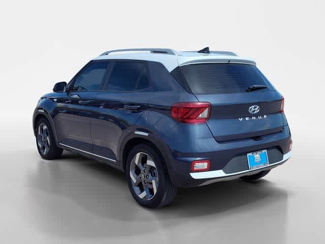 Thumbnail: 2022 Hyundai Venue - 3