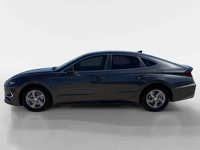 Thumbnail: 2023 Hyundai Sonata - 2