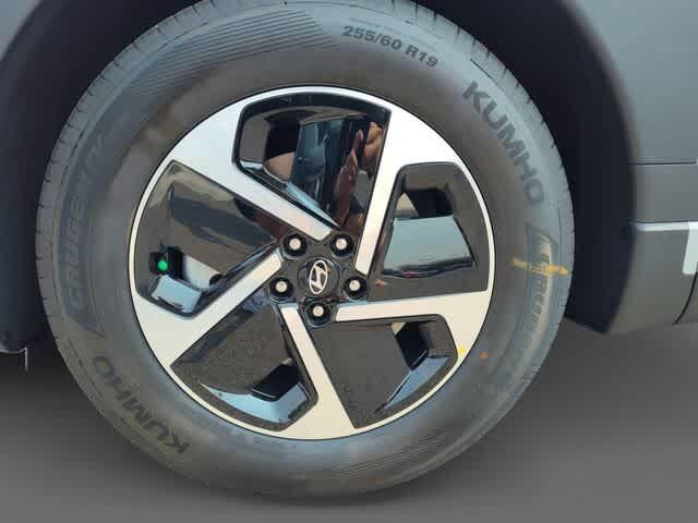 Thumbnail: 2026 Hyundai Ioniq - 9