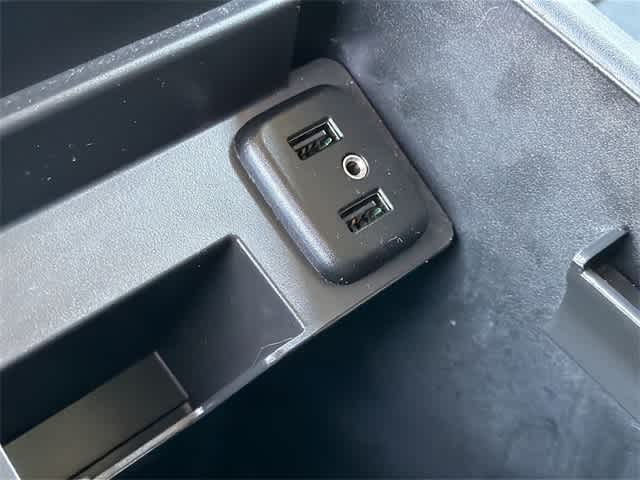 Thumbnail: 2019 GMC Yukon - 26