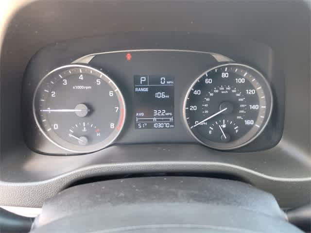 Thumbnail: 2017 Hyundai Elantra - 24