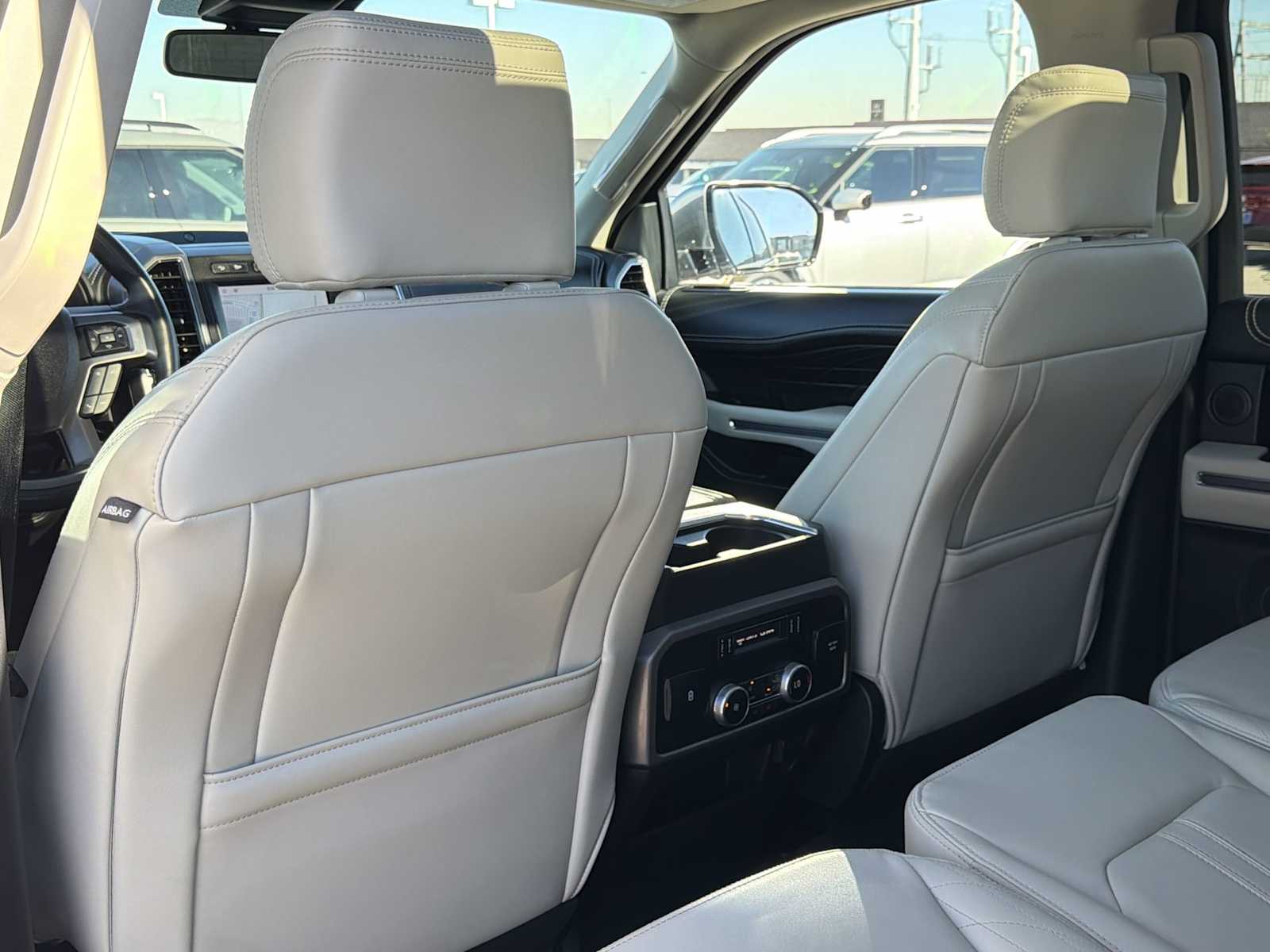 Thumbnail: 2021 Ford Expedition - 22