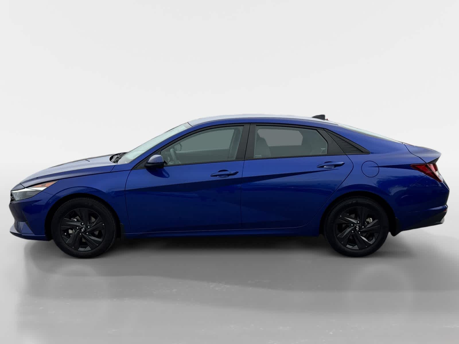 Thumbnail: 2023 Hyundai Elantra - 2