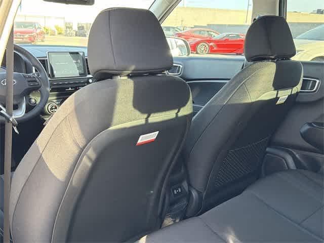 Thumbnail: 2026 Hyundai Venue - 15