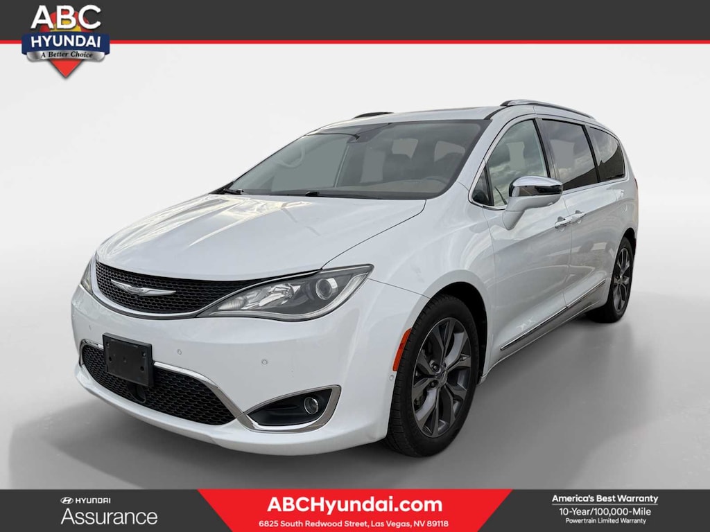 Used 2017 Chrysler Pacifica Limited Van