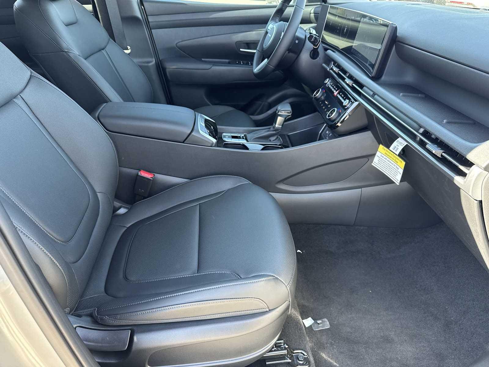 Thumbnail: 2025 Hyundai Tucson - 19