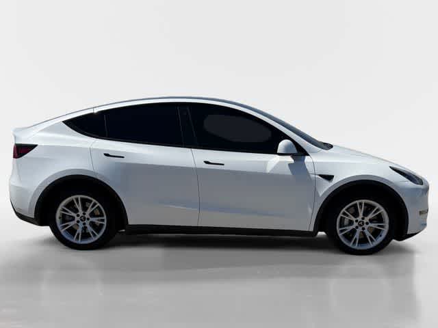 Thumbnail: 2023 Tesla Model Y - 6
